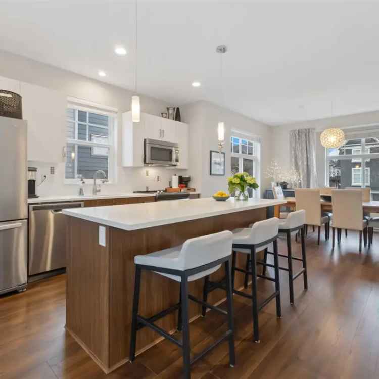 Brooklyn Village Townhouse For Sale 3 Bedroom 25 Bath