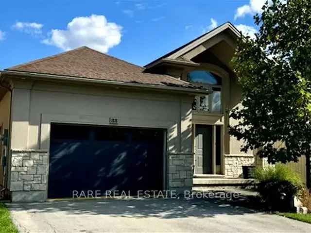 3-Bedroom 2-Bathroom Raised Bungalow Near Brock University