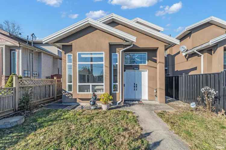 Burnaby Edmonds 4-Bed 3.5-Bath House with Rental Suite