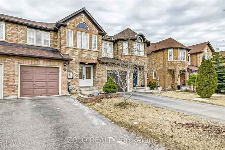 House For Sale in 9, Mistleflower Court, Richmond Hill, Ontario