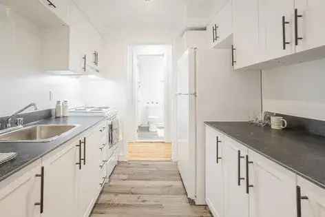 Buy 1 Room Apartment in Montreal with Modern Bathroom