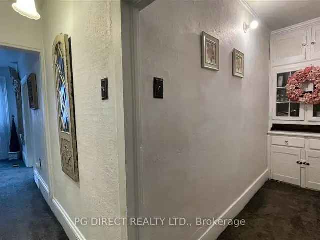 House For Sale in Cambridge, Ontario