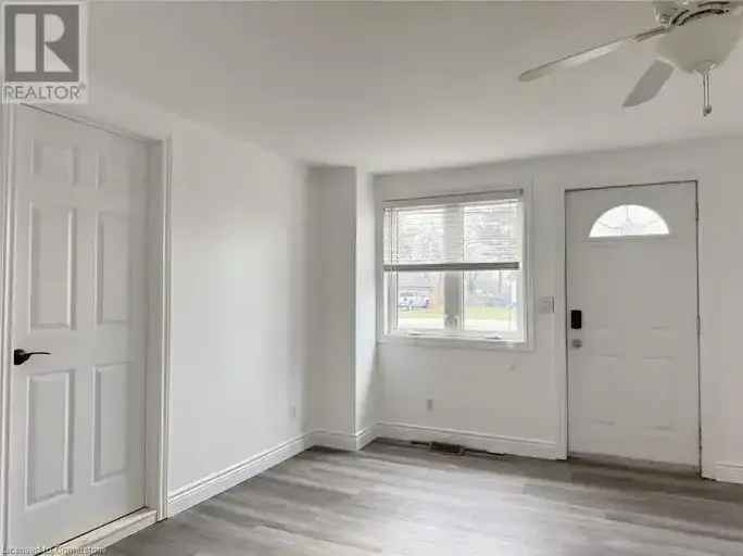 Newly Renovated 2-Bedroom House in LaSalle For Rent