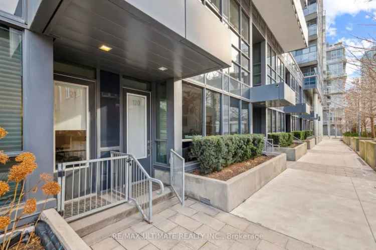 Condo For Sale in 1030, King Street West, Toronto, Ontario