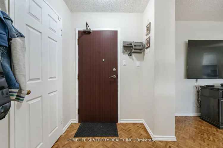 Condo For Sale in Brampton, Ontario