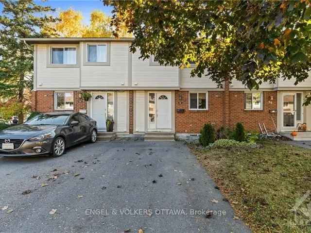 92 Barrow Townhome Condo Katimavik Updated Baths Finished Basement