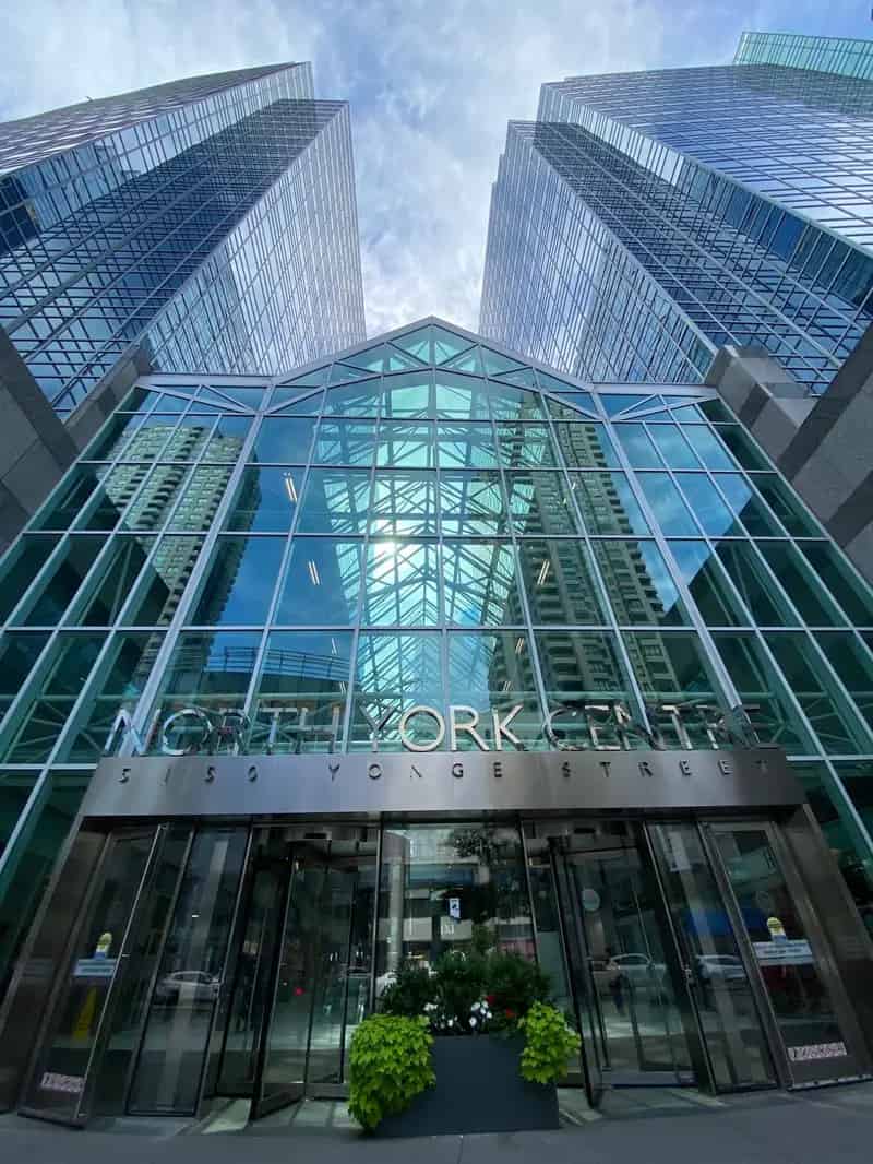 Retail Space for Lease North Yonge