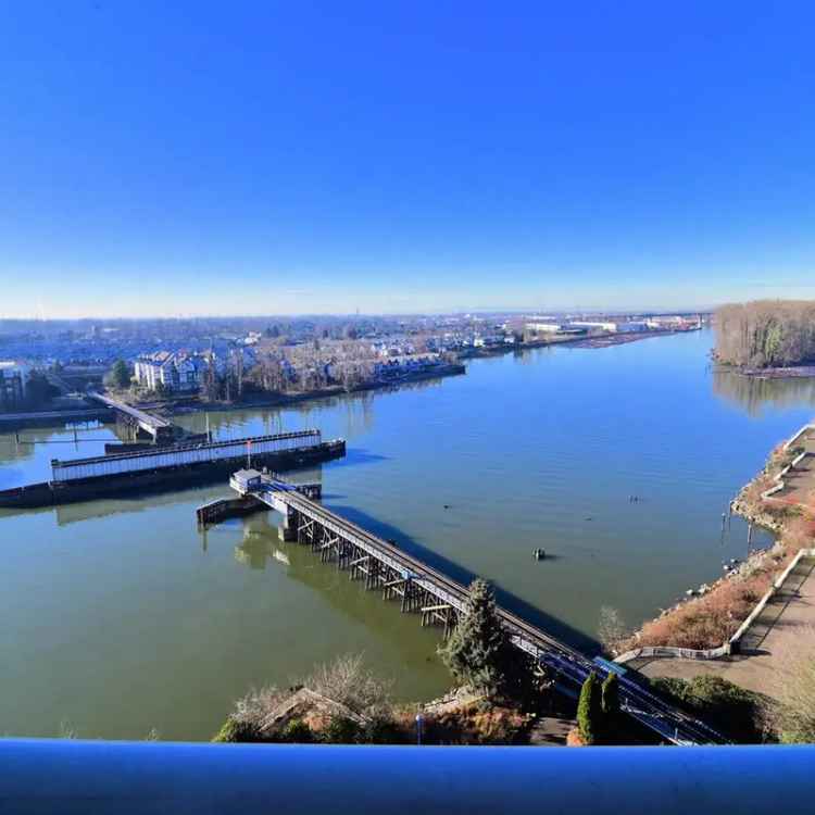 Waterfront 2-Bedroom Apartment with Stunning Fraser River Views