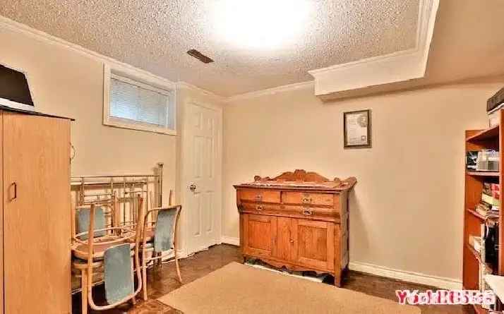 2 Bedroom Basement Apartment May 1st Steeles Leslie
