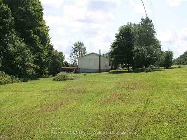 Country Bungalow 3 Bedroom 13 Acres Freshly Painted