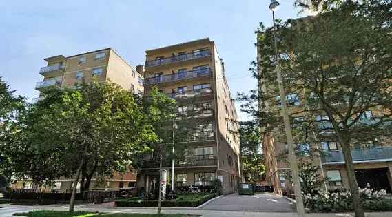 1 room apartment of 61 m² in Toronto