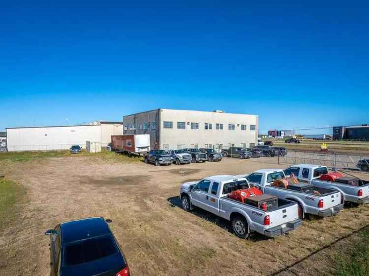 Commercial property For Sale in 5912, 50 Avenue, Town of Barrhead, Alberta