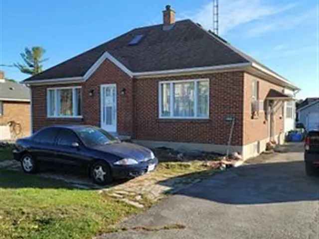 Nobleton Redevelopment Site 3 Bed 2 Bath Home Investment Opportunity