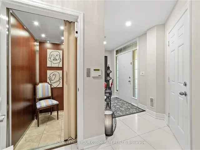 Luxury End Unit Condo Elevator High Ceilings Open Concept Terrace