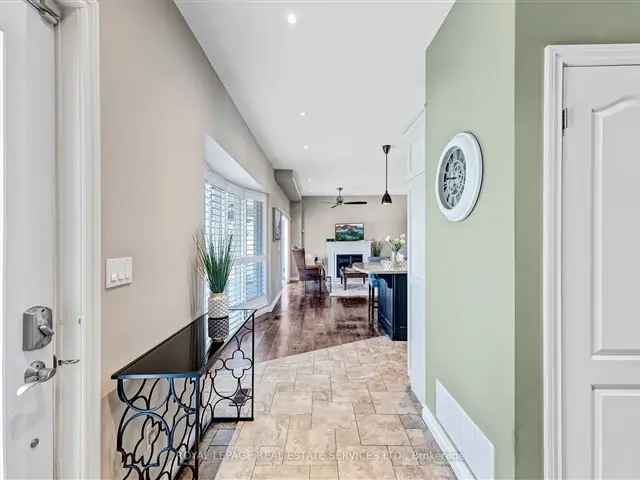 Luxury Oakville Home 3000+ Sqft 3 1 Beds 3 Baths Large Lot