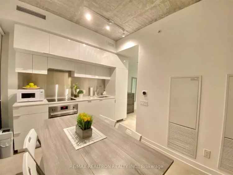 Condo For Rent in Toronto, Ontario