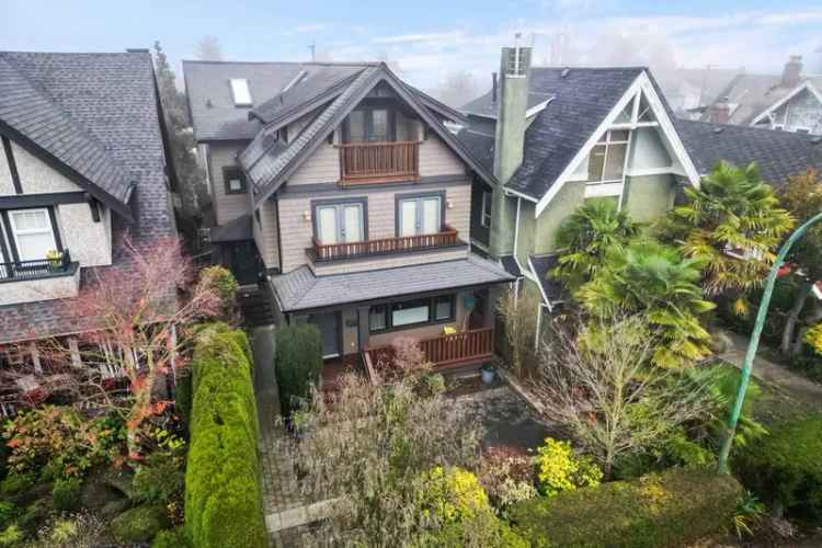 A $2,350,000.00 1/2 Duplex with 3 bedrooms in Kitsilano, Vancouver West