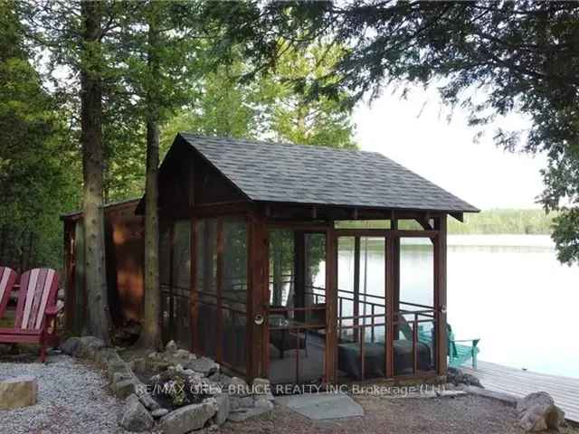 House For Sale in Municipality of Northern Bruce Peninsula, Ontario