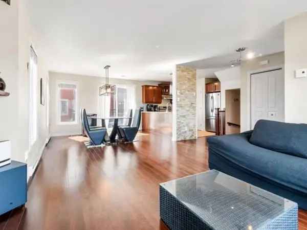 Spacious 2-Bedroom Condo in Brossard with 2 Parking Spots
