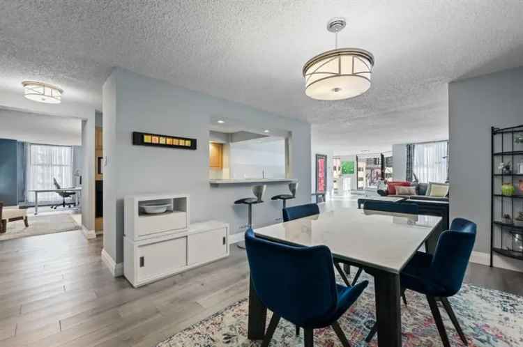 House For Sale in Calgary, Alberta