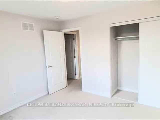 Beautiful 3 Bedroom 2.5 Bathroom Townhome For Rent