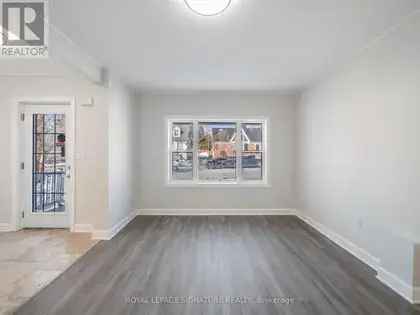 3 rooms apartment of 867 m² in Toronto