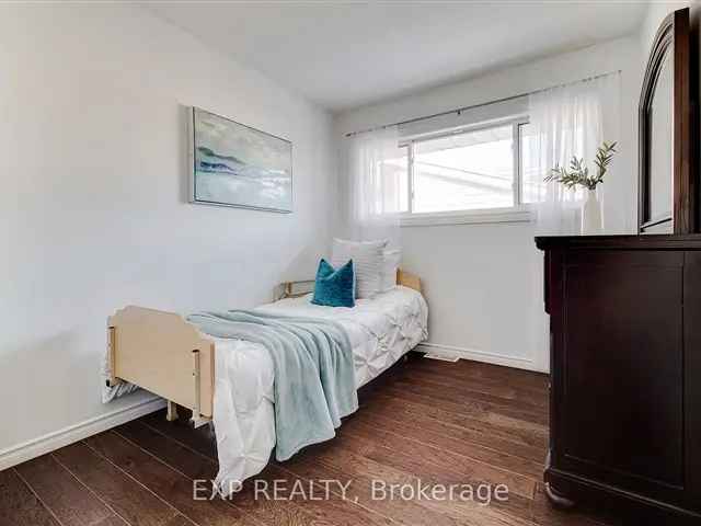 House For Sale in Kitchener, Ontario