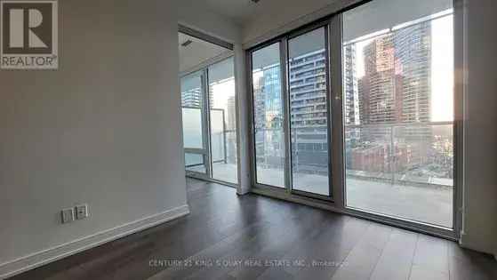 1 room apartment of 56 m² in Toronto