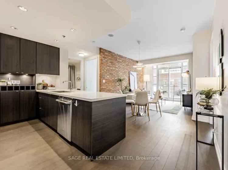 House For Sale in Toronto, Ontario