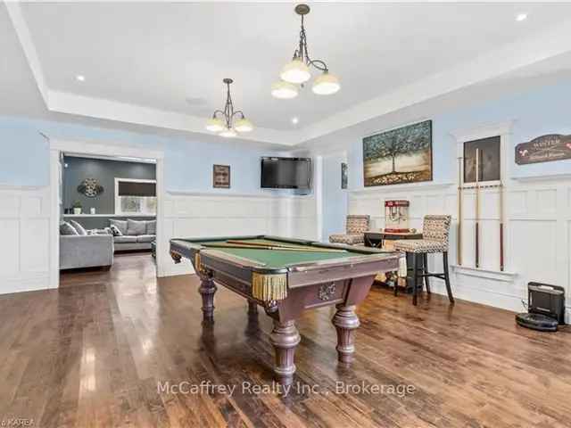 House For Sale in 3994, Howes Road, Ontario