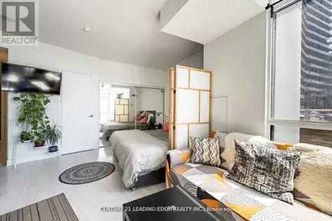 1 room apartment of 258 m² in Toronto