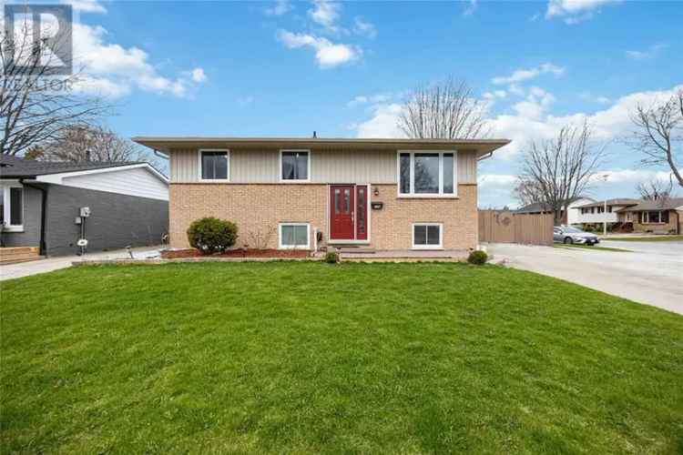 772 Cardiff Drive Sarnia Raised Ranch Home for Sale