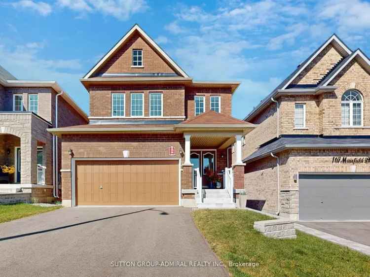 House For Sale in Barrie, Ontario