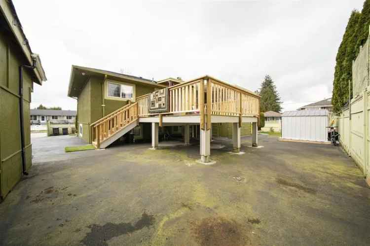 Burnaby R1 Duplex Development Opportunity 6630 Sqft Lot