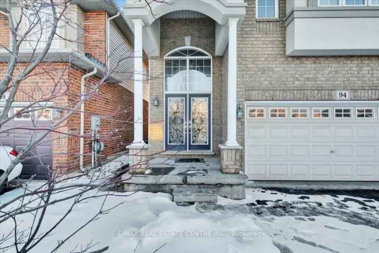 Luxury 4 1 Bedroom Home in Ancaster Meadowlands