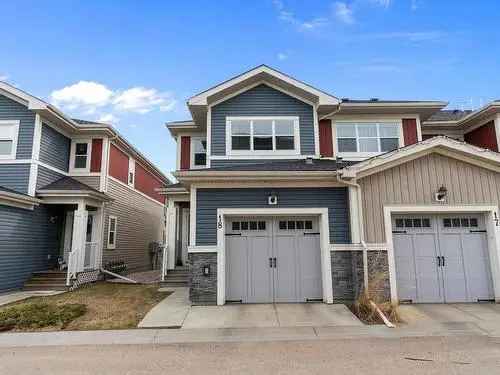 Townhouse For Sale in Ambleside Edmonton