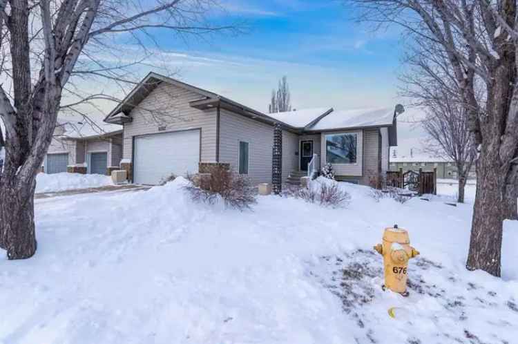 House For Rent in City of Lloydminster, Alberta