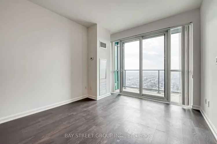 Condo For Sale in Toronto, Ontario