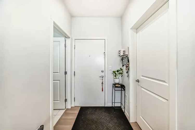 3-Bedroom 2-Bathroom Condo in Harvest Hills Calgary