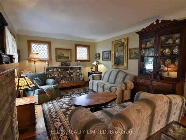 Charming 1938 Tudor Cottage Home near Community Centre