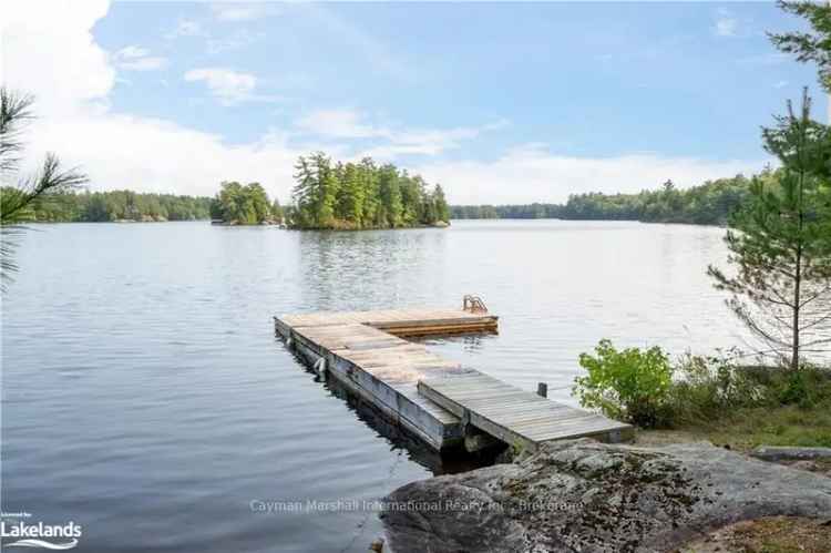 House For Sale in Gravenhurst, Ontario