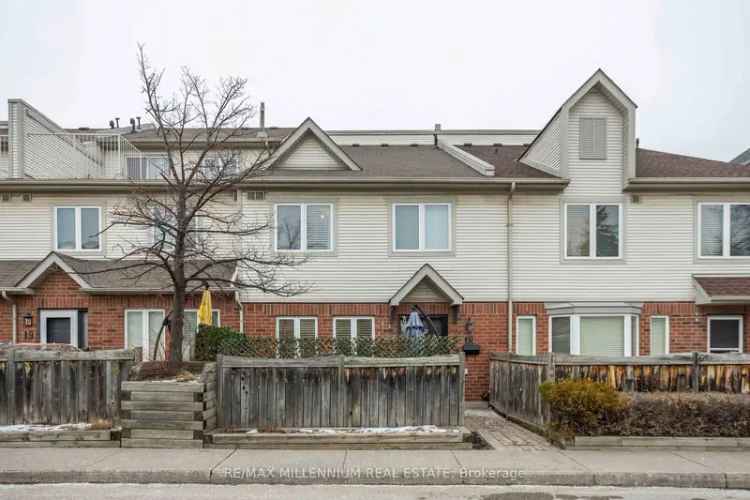 House For Sale in 1221, Parkwest Place, Mississauga, Ontario