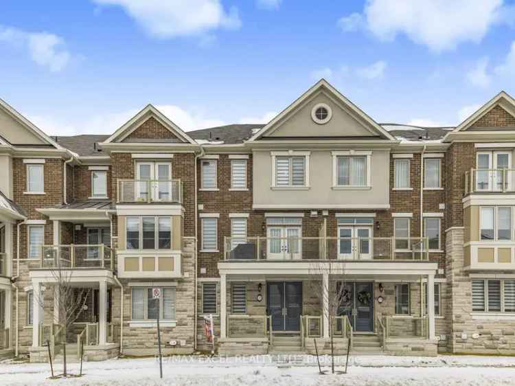 Luxury 4 1 Bed 4 Washroom Freehold Townhome in Markham