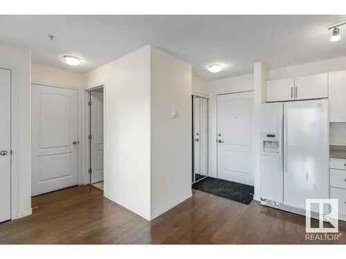 1 Bedroom Condo For Sale in Callingwood North Edmonton