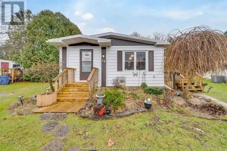 Updated 2 Bed 2 Bath Modular Home in St Clair Estates