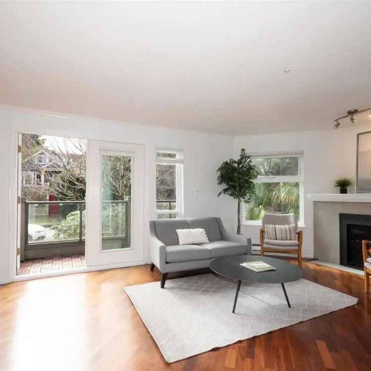 Bright 2-Bed, 2-Bath Home Near Kits Beach