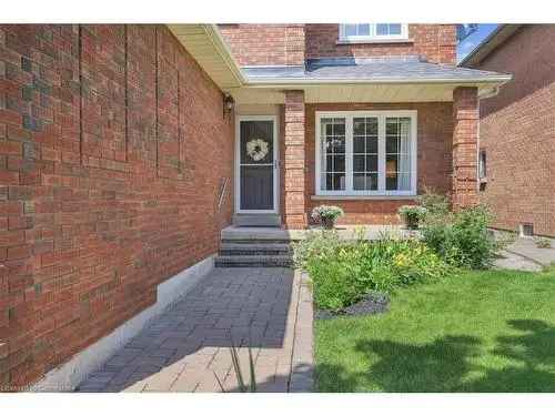 4-Bedroom Executive Home in Private Court Setting