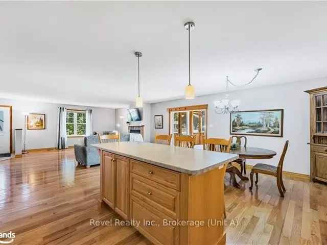 House For Sale in Smiths Falls, Ontario