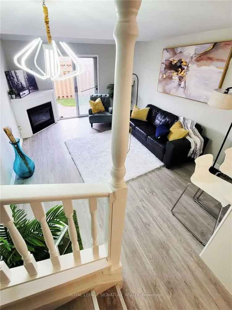 Beautifully Renovated 2-Bedroom Townhouse Near Highway and Amenities