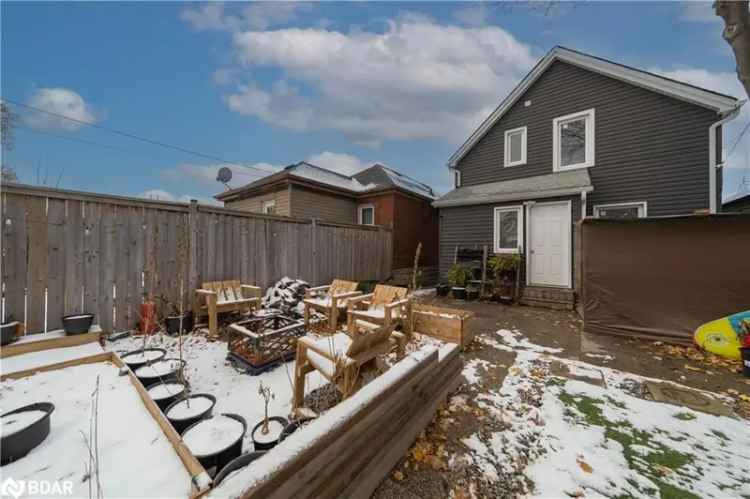 House For Sale in Ottawa, Ontario